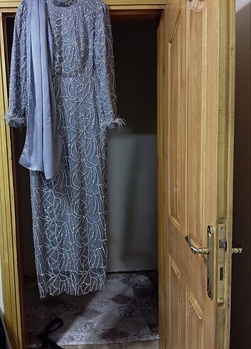 Yeni sezon taş işlemeli abiye - Görsel 2