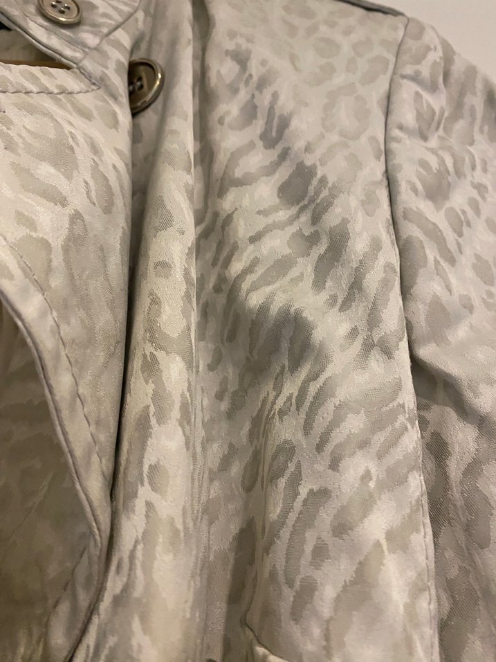 Network Gri Desenli Kemerli Midi Trençkot - Görsel 4