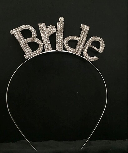 Bride taşlı taç, Bride to be yazısı ve çiçek