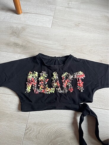 Kız çocuk crop