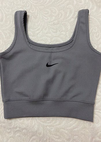 Nike m