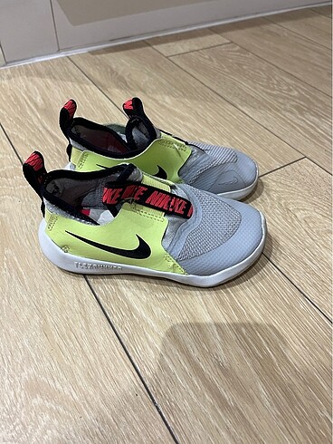 Nike Nike 26 numara