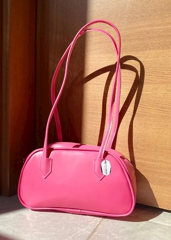 Pembe Deri Minimalist Kadın Çantası