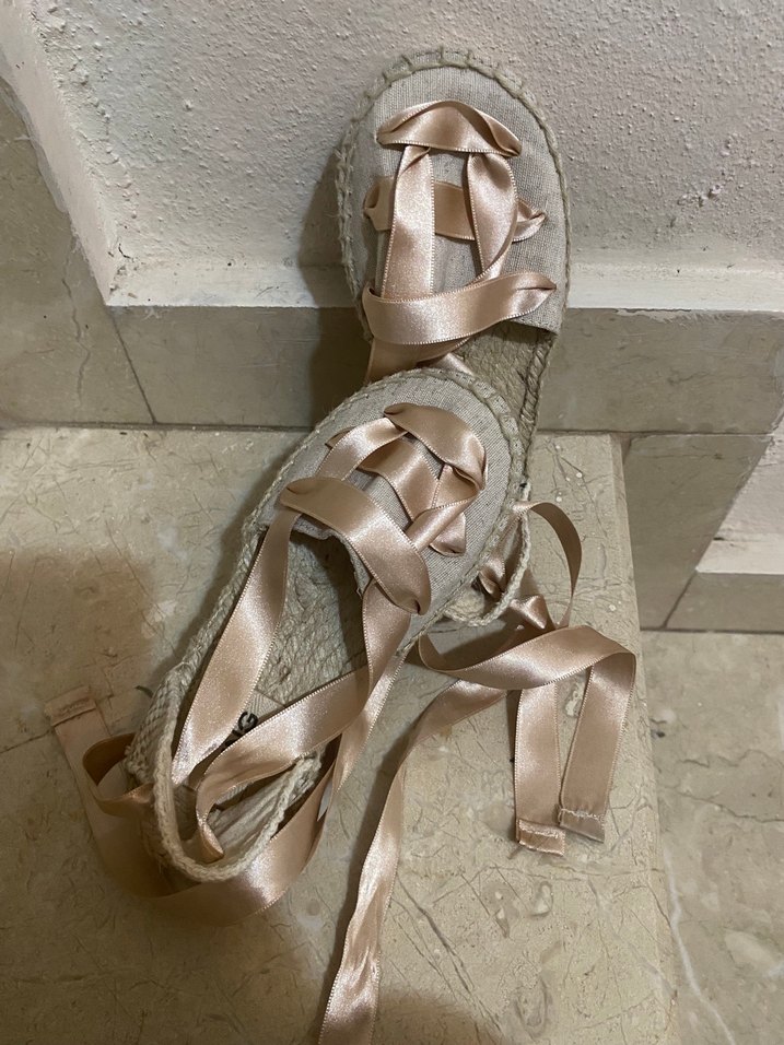 Bej Fiyonklu - Görsel 2