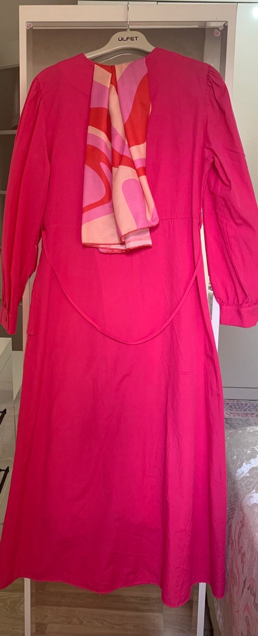 Pembe Uzun Drapeli Kadın Elbise - Görsel 3