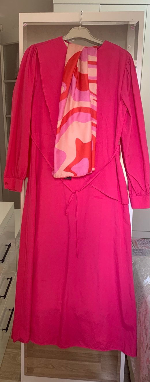 Pembe Uzun Drapeli Kadın Elbise - Görsel 2