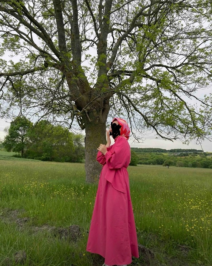 Pembe Uzun Drapeli Kadın Elbise - Görsel 4