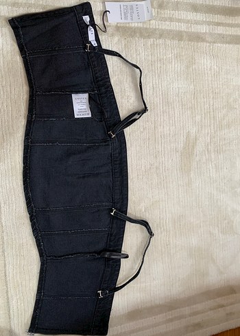 Siyah Bantlı Mini Denim Crop Top - Görsel 3