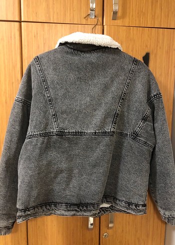 Gri Kadın Kot Ceket Kürk Detaylı - Görsel 4