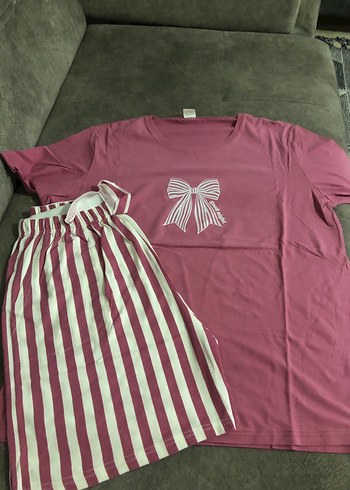 Kısa Kollu Baskılı Pijama Takımı - Görsel 3