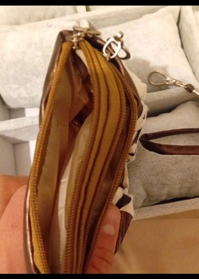 GUESS EL ÇANTASI - Görsel 2