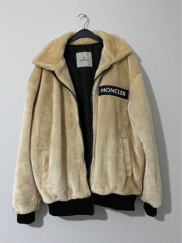 Moncler ceket