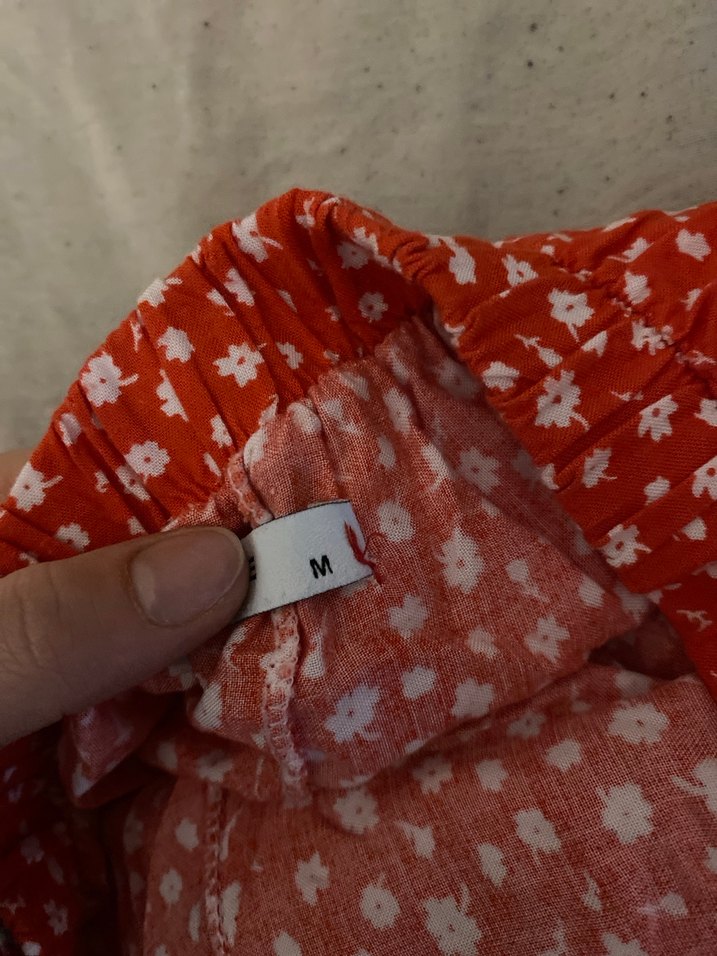 Kırmızı çiçekli Volanlı Mini Etek - Görsel 4