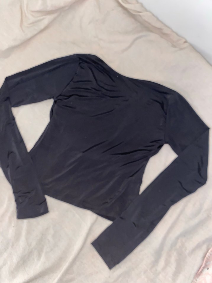 Siyah Uzun Kollu Kadın Bluz - Görsel 3