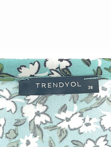 36 Beden çeşitli Renk Trendyol & Milla Uzun Etek %70 İndirimli.