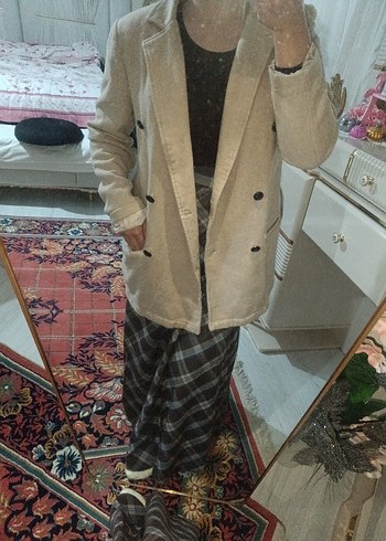 Bej Düğmeli Midi Kadın Kaban - Görsel 3