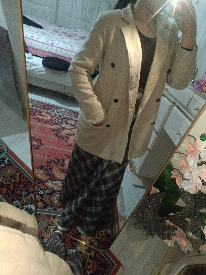 Bej Düğmeli Midi Kadın Kaban - Görsel 2