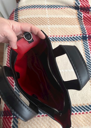 Calvin Klein Siyah Deri Kadın El Çantası - Görsel 3