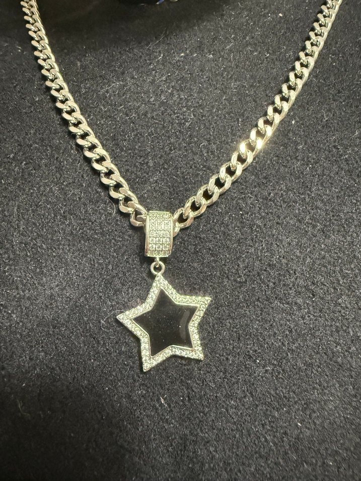 Gri Zincirli Yıldız Kolye - Görsel 3