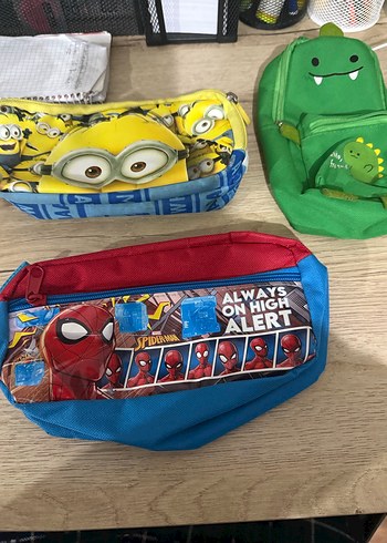 Çok Bölmeli Çocuk Kalem Kutusu - Mickey Tema - Görsel 5