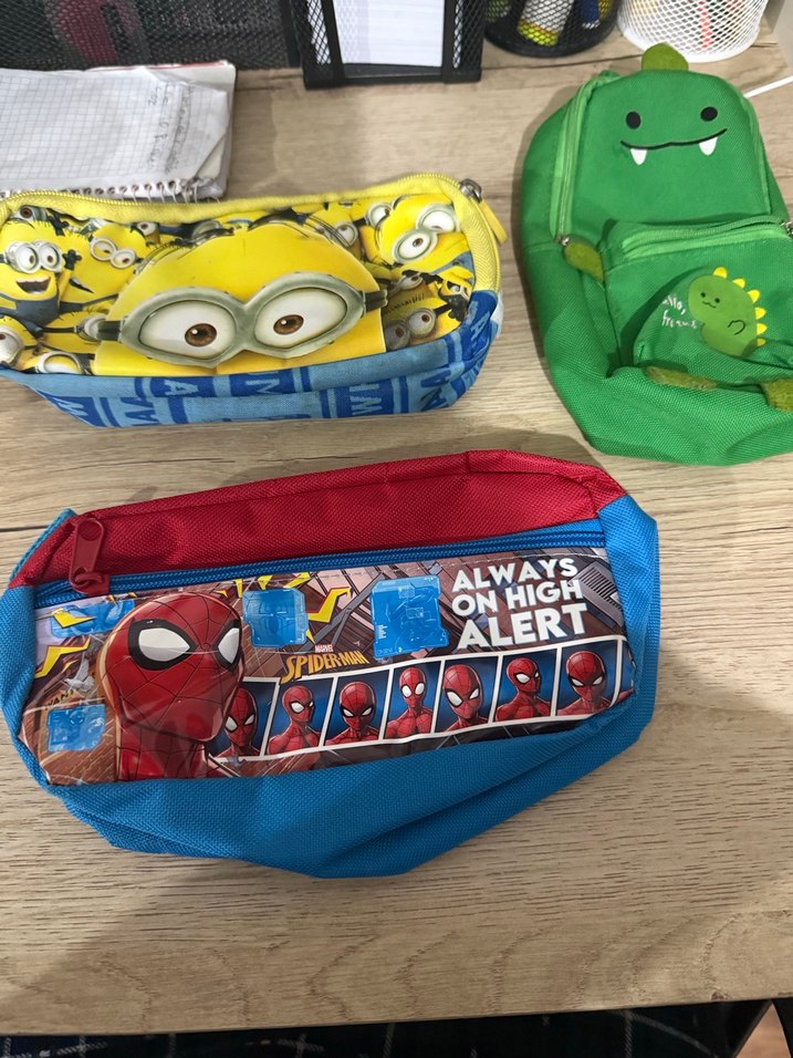 Çok Bölmeli Çocuk Kalem Kutusu - Mickey Tema - Görsel 5