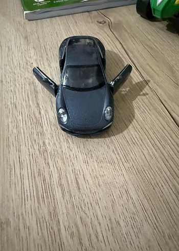 Koyu Gri Kapı Açılır Oyuncak Araba