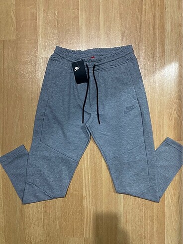 Nike Alt Eşofman