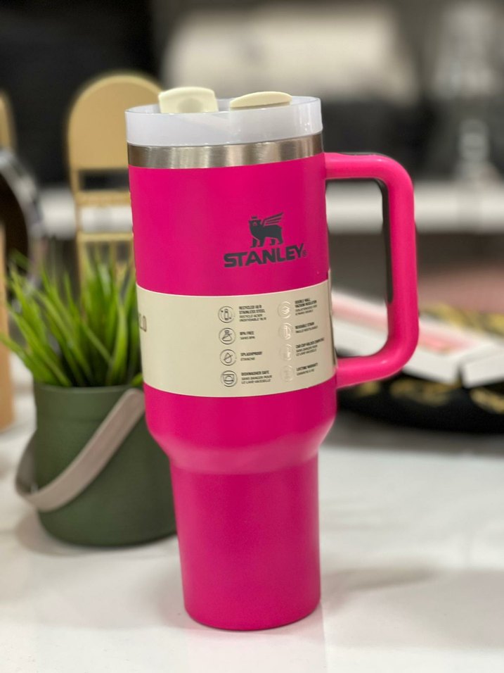 Beyaz Stanley Quencher H2.0 Termos Kupa - Görsel 3