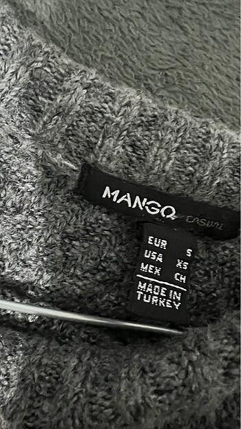 s Beden Mango kısa kazak