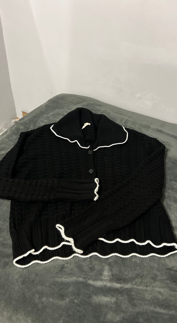 Siyah Beyaz Detaylı Örgü Kadın Kazak - Görsel 2