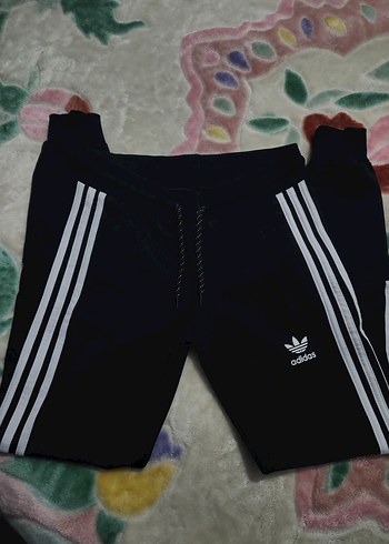 Adidas S Beden Siyah Eşofman Altı. - Görsel 3