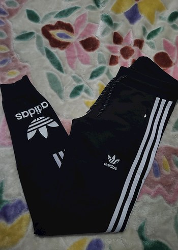 Adidas S Beden Siyah Eşofman Altı. - Görsel 2