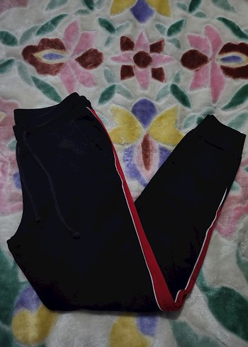 HM XS Beden Siyah Eşofman Altı. - Görsel 2