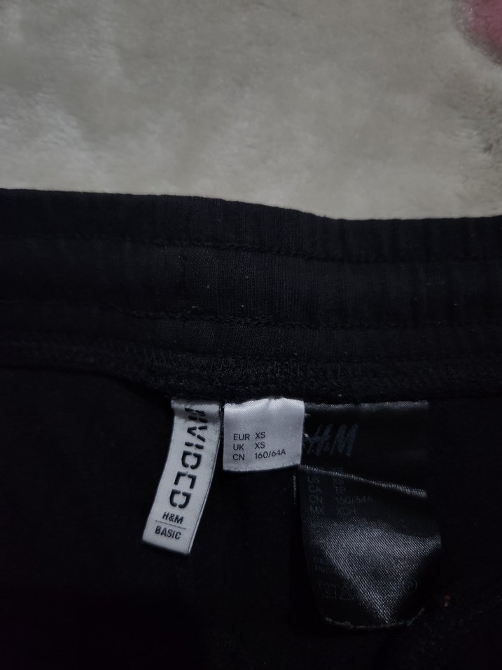 HM XS Beden Siyah Eşofman Altı. - Görsel 4