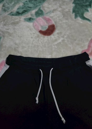 HM XS Beden Siyah Eşofman Altı. - Görsel 3