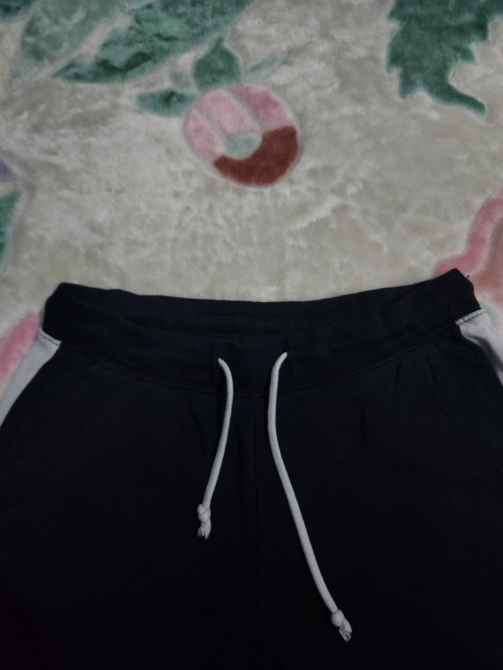 HM XS Beden Siyah Eşofman Altı. - Görsel 3