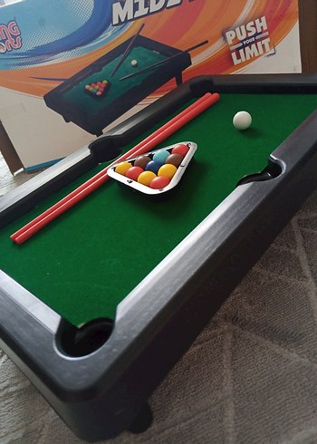 Yeşil Mini Bilardo Masası Oyuncağı