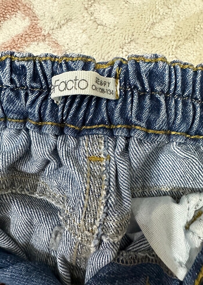 Defacto marka 8-9 yaş kot pantolon - Görsel 2