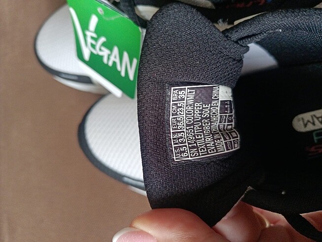 36,5 Beden beyaz Renk Skechers