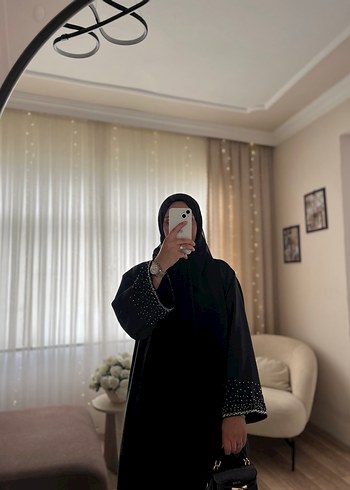 Nakış Detaylı Siyah abaya - Görsel 4