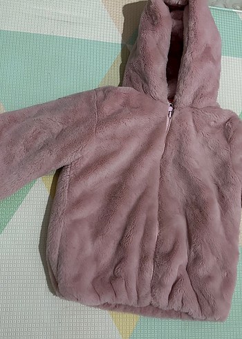 Kız Çocuk Kapüşonlu Pembe Peluş Mont