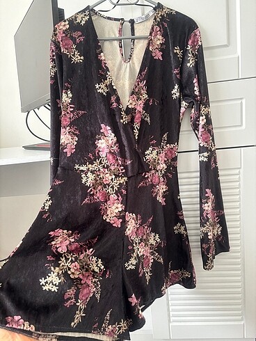 Pull and Bear Pull & bear ispanyol kollu mini tulum
