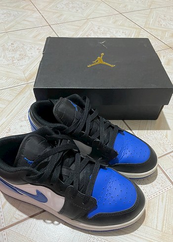 36 Beden Jordan Air 1 Low