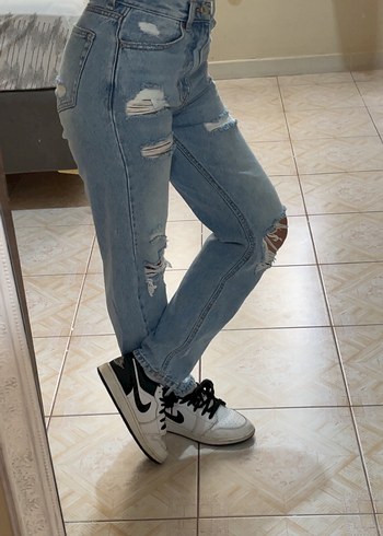 Pull and Bear Açık Mavi Kadın Salaş Midi Denim Pantolon