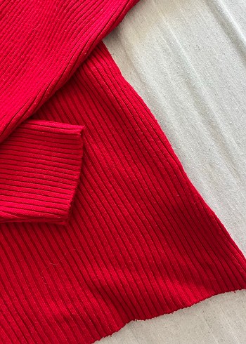 Kırmızı Boğazlı Kadın Triko Kazak - Görsel 3