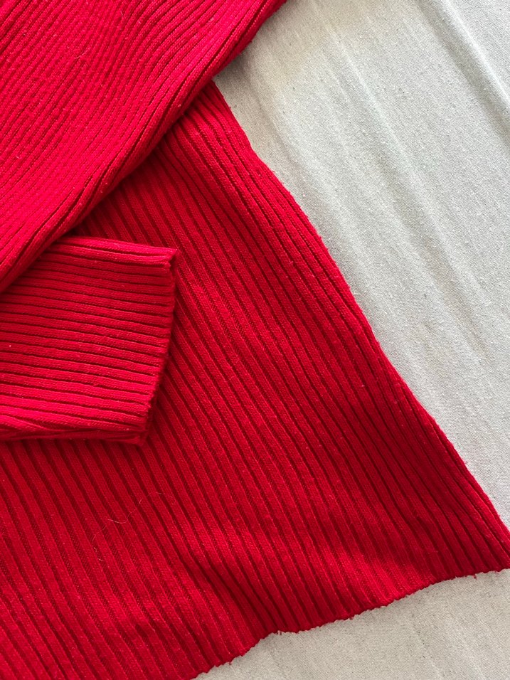 Kırmızı Boğazlı Kadın Triko Kazak - Görsel 3