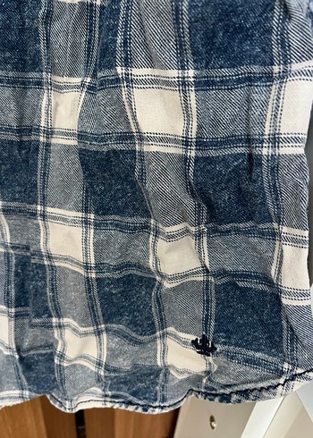 Düğmeli Uzun Kollu Mavi Kot Gömlek - Görsel 3