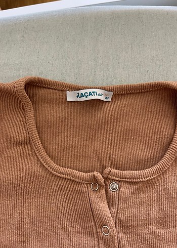 Bej Düğmeli Uzun Kollu Kadın Triko - Görsel 3