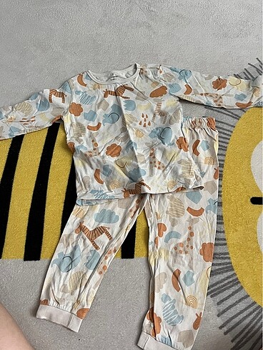 Bebek pijama takımı