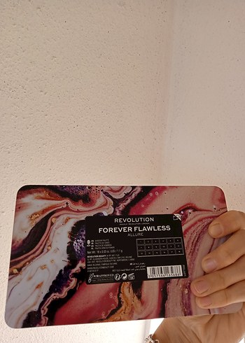 Beden Renk Revolution Krem-Bej Tonlu Far Paleti